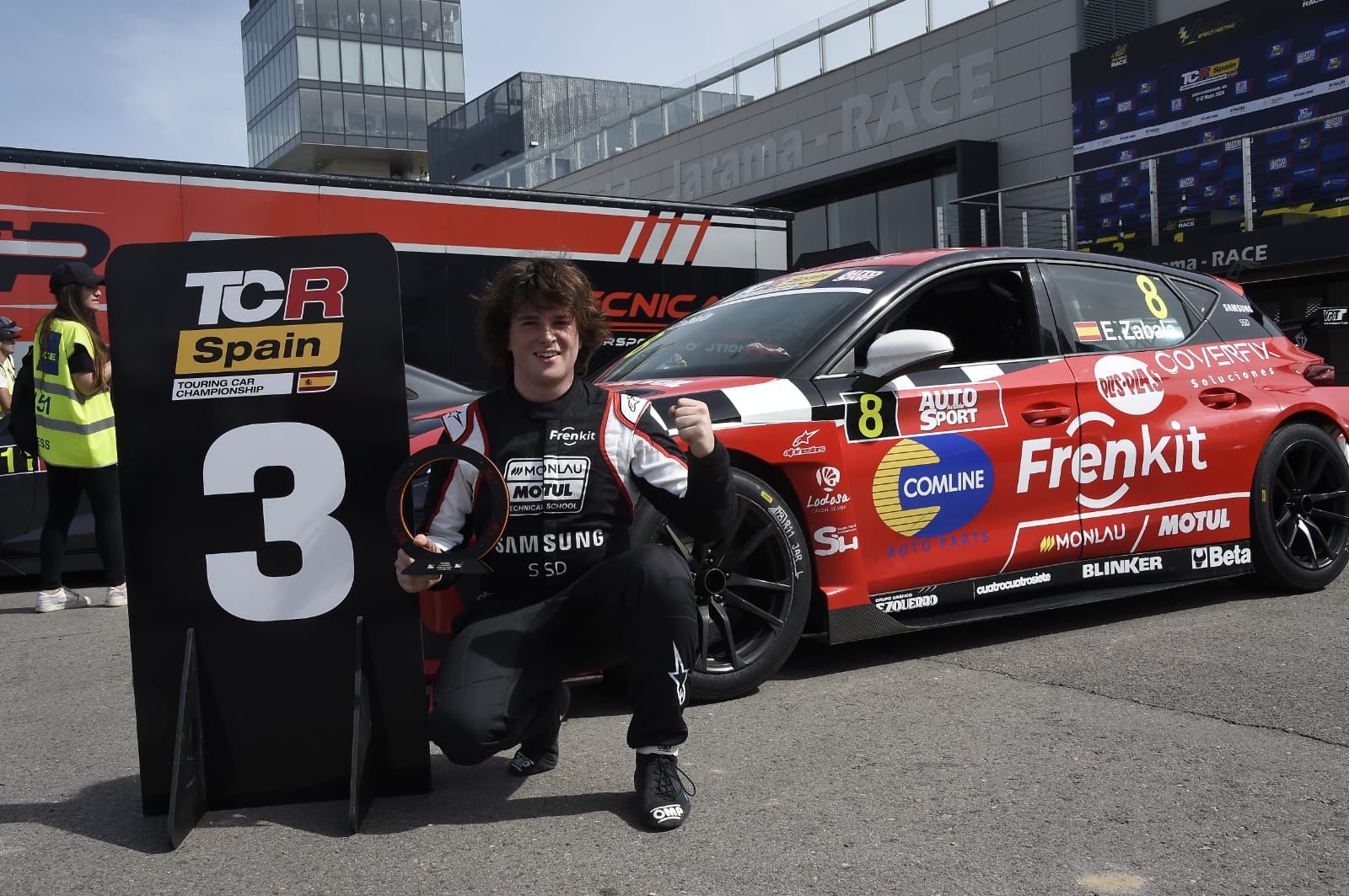 Zabala firma un grand&iacute;simo inicio de temporada